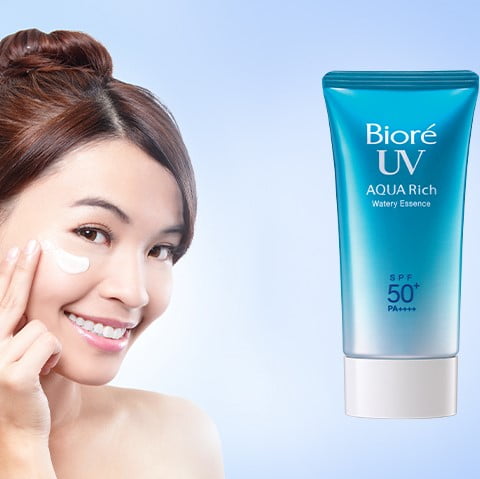Biore UV Aqua Rich Watery Essence 1