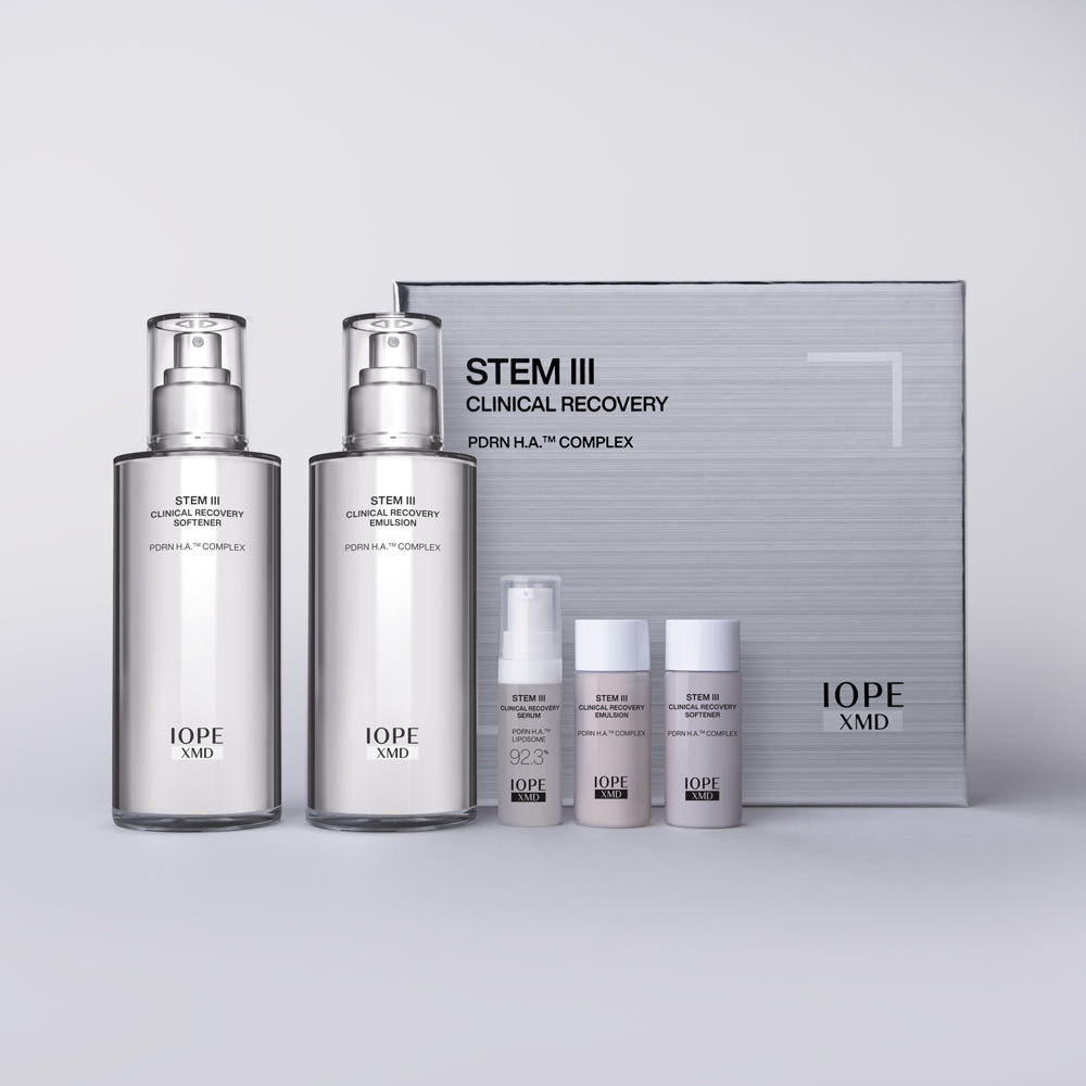 IOPE XMD STEM III Clinical Recovery Set (Softener 130ml + Emulsion 130ml) 1 IOPE XMD STEM III Clinical Recovery Set (Softener 130ml + Emulsion 130ml)