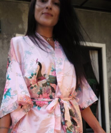 kimono robe