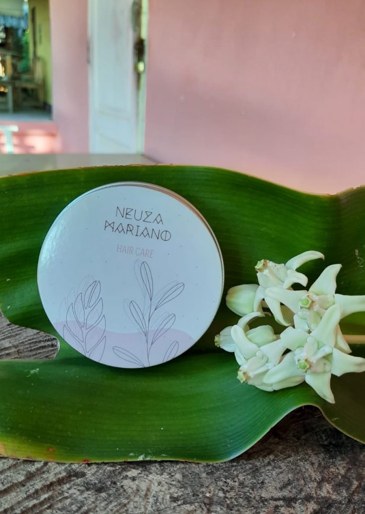 Linha de Shampoo e Amaciador Solidos Neuza Mariano 12 1
