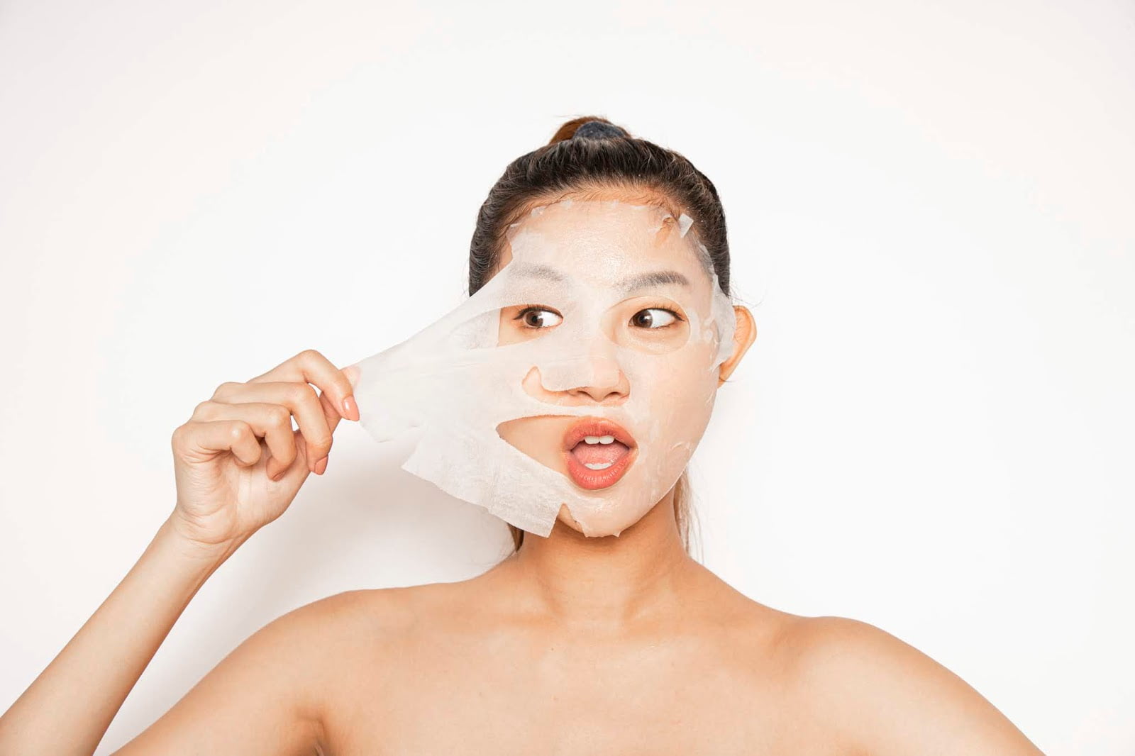Silk Facial Mask - Hydrated Skin 3 Máscara Facial de Lírio - Clareia a Pele