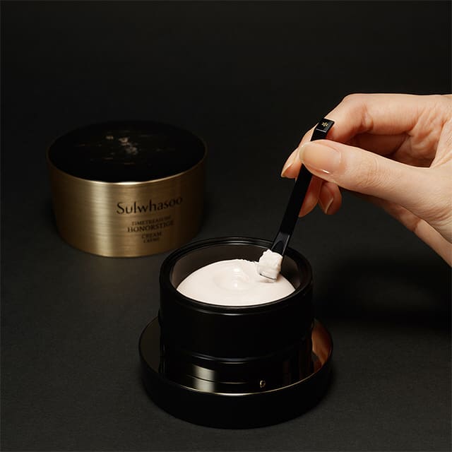 Sulwhasoo Timetreasure Honorstige Cream - Vitalidade e Rejuvenescimento 3 creme anti-envelhecimento - vista 3