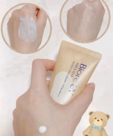 Bioré UV Aqua Rich Watery Hold Cream - vista 2